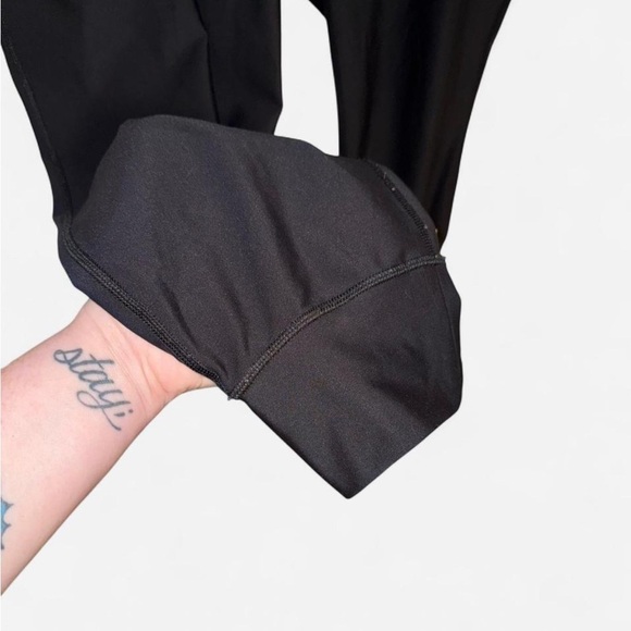 Old Navy Black Women's Joggers Size XL - Picture 3 of 6